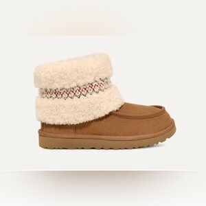 UGG Chestnut Mini Braid Boots